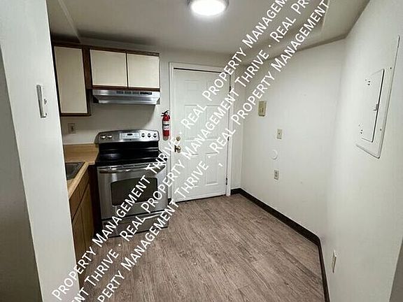 3rd image of 3 Bear Hill Rd APT 3
