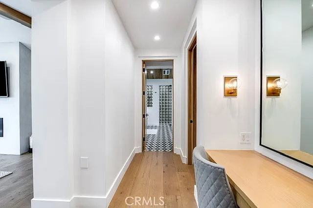 5150 Beeman Ave — Photo 27