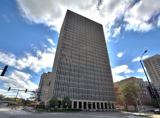 6700 S South Shore Dr APT 4J, Chicago, IL