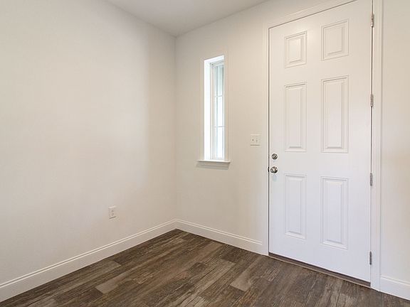 2nd image of 3210 Emerson Way