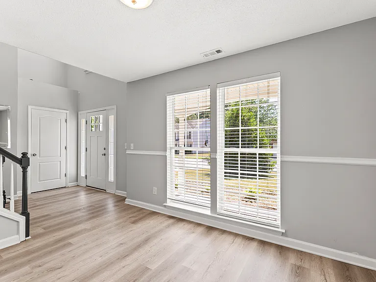 5312 Cardinal Grove Blvd — Photo 7