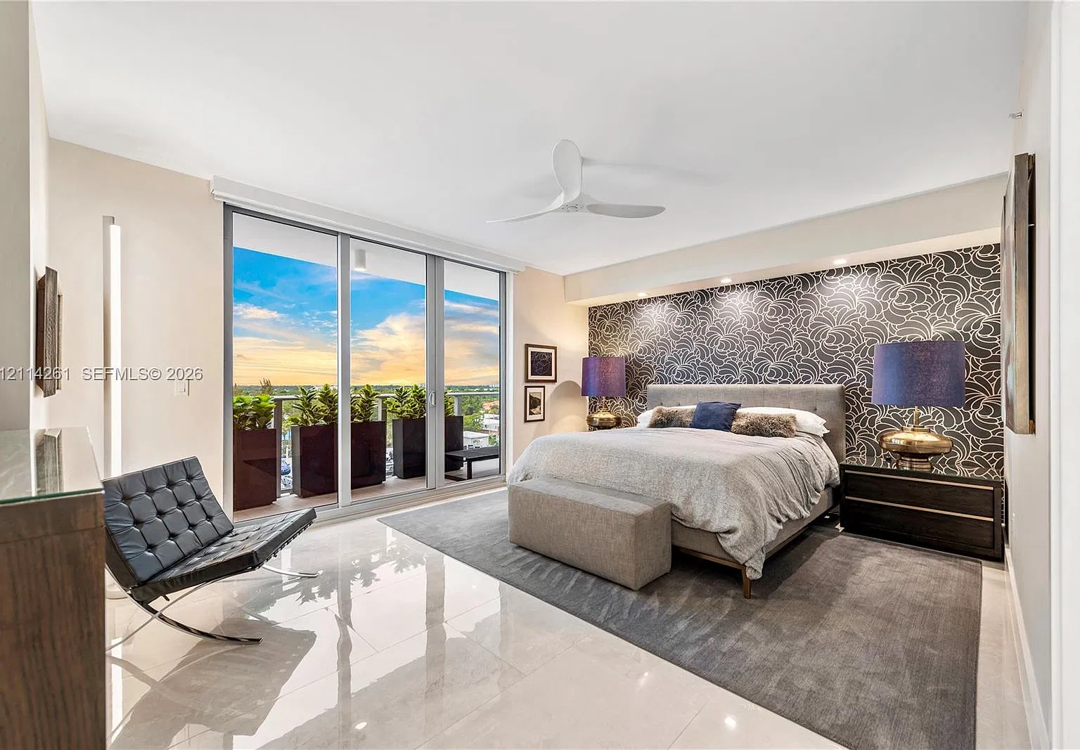 Riva Residences — Photo 4