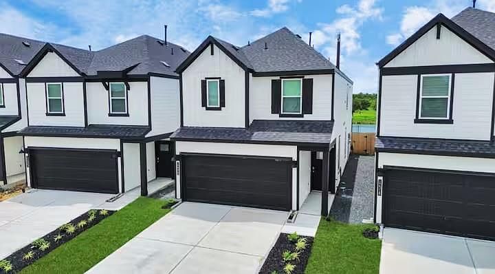1st image of 12320 Churchill Downs Dr