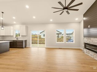 1122 13th St, Rupert, ID 83350