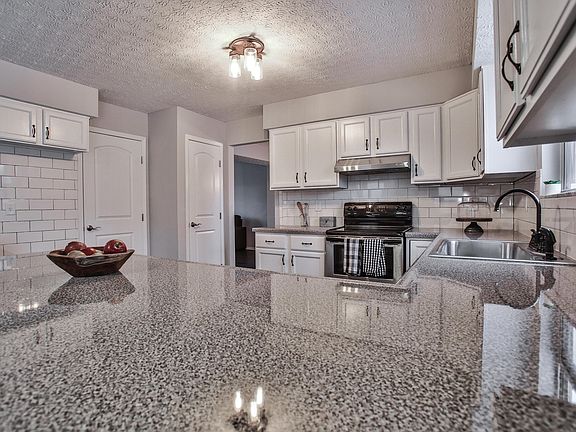 4th image of 3630 Lake Mead Dr