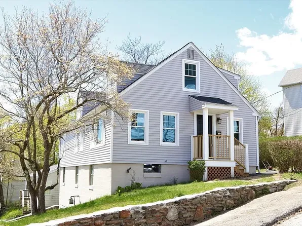 40 Perkins St, Worcester, MA 01605