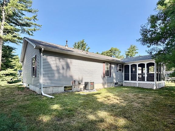 5th image of 408 Green St