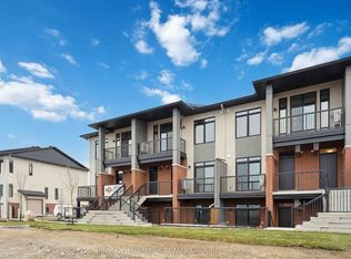 4793 Bank St #D, Ottawa, ON K1T0Z5