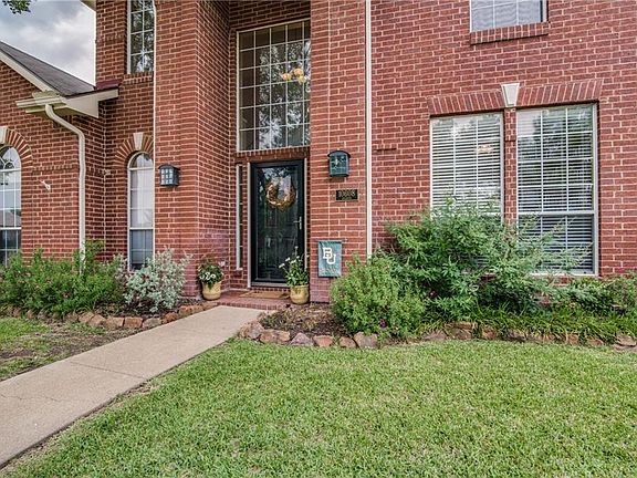 3rd image of 10608 Atlanta Dr