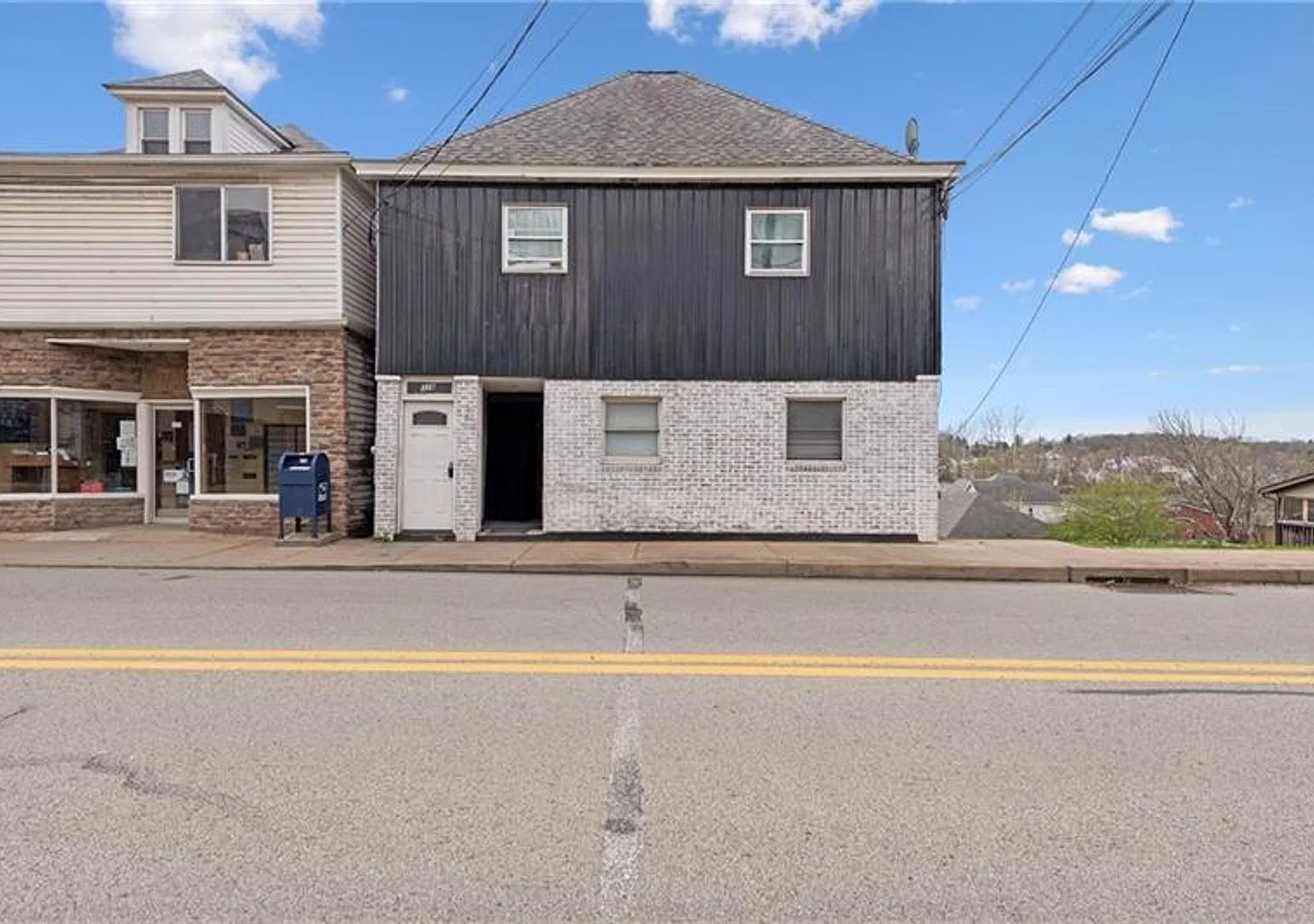 316-326 Brown Street — Photo 4