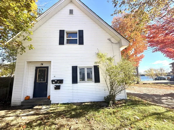 82 4th St #A-1, Old Town, ME 04468