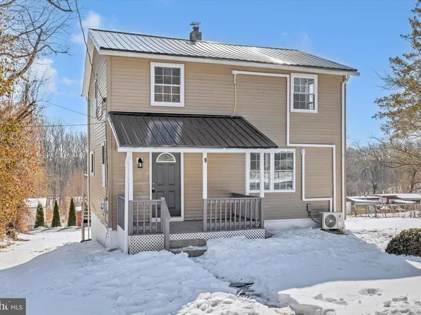 967 W Main St, Coatesville, PA 19320