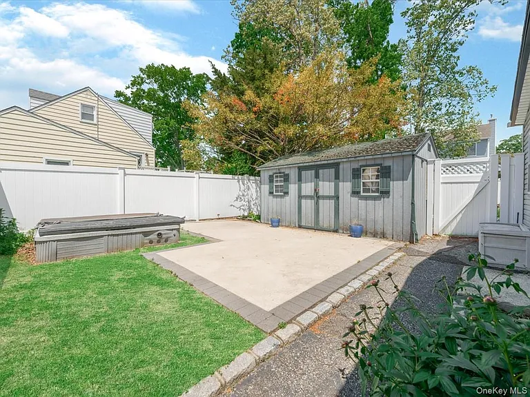 434 N Alleghany Ave — Photo 2