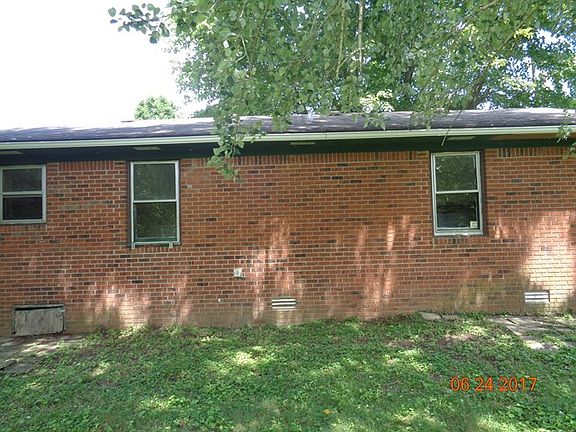 2nd image of 612 Rhonda Ave