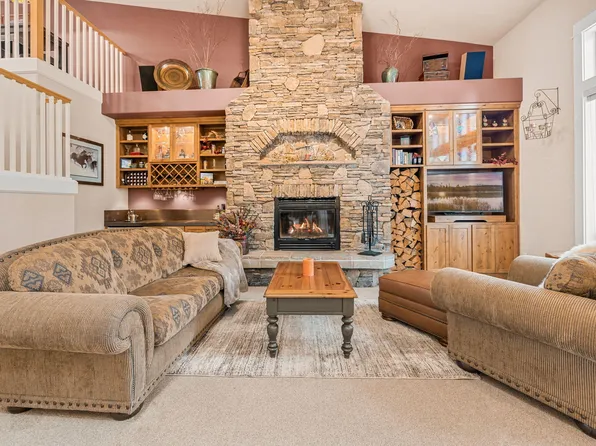 60447 Seventh Mountain Dr, Bend, OR 97702