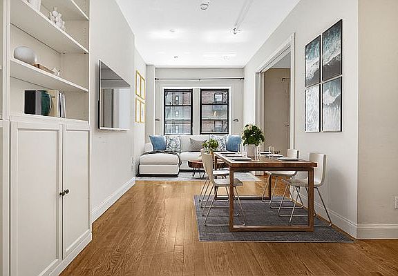 2nd image of 330 W 84th St APT 3R