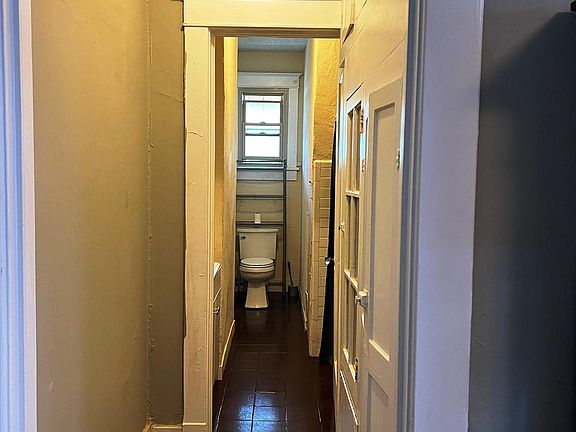 3rd image of 3014 Louisiana Avenue Pkwy APT A
