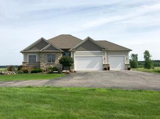 4582 150th St, Glencoe, MN 55336