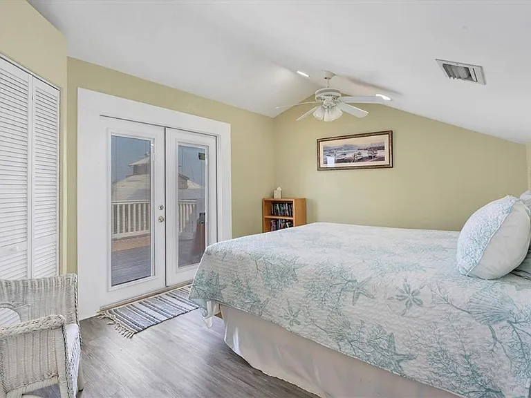 9350 Little Gasparilla Is — Photo 36