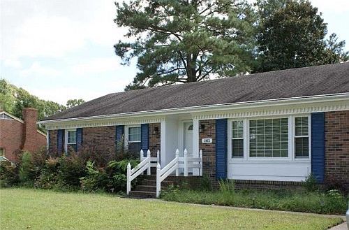 1st image of 2413 River Oaks Dr