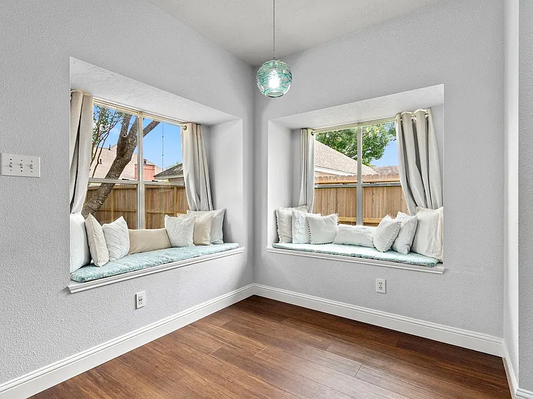 13507 Country Green Ct — Photo 17