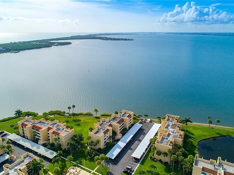 3392 NE Causeway Blvd — Photo 25