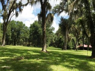121 William Bartram Dr, Crescent City, FL 32112