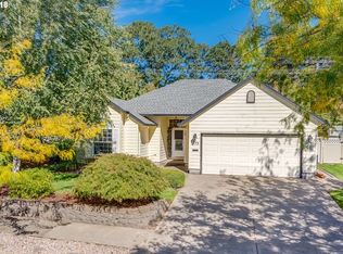 1775 NW Grenfell Loop, McMinnville, OR 97128