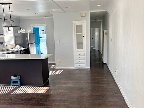 2nd image of 5843 Haas Ave