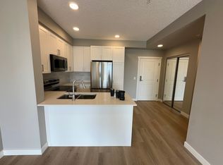 12804 140th Ave NW #325, Edmonton, AB T6V 0M3