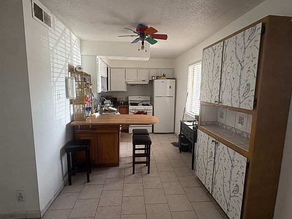 5th image of 3931 Ortiz Ct NE APT B