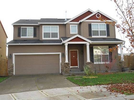 1st image of 3749 SE Belle Oak Ct