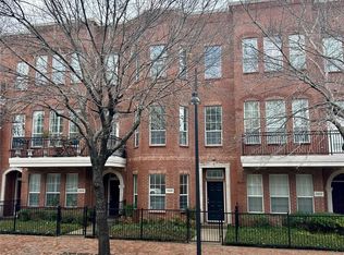 15826 Quorum Dr, Addison, TX 75001