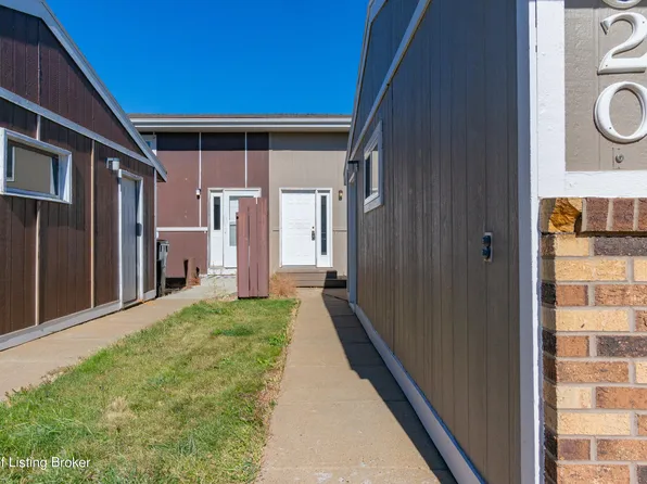 620 29th St W, Dickinson, ND 58601