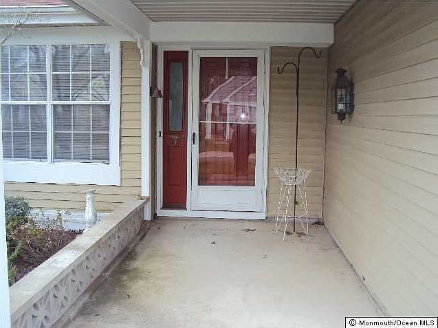 2nd image of 1179 Thornbury Lane #A