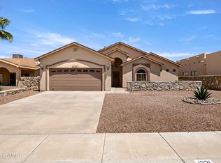 1221 Osage Ct, Las Cruces, NM 88001