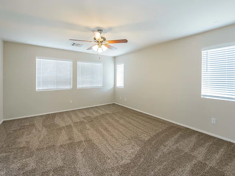 1240 Maple Pines Ave — Photo 6