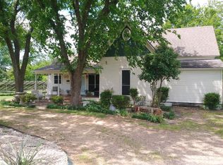 207 N Gowdy St, Whitewright, TX 75491