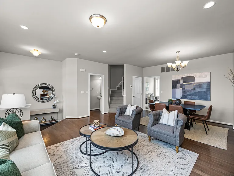 2794 Ashcombe Dr — Photo 6