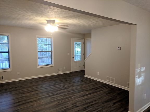 2nd image of 4481 Alvin Pl