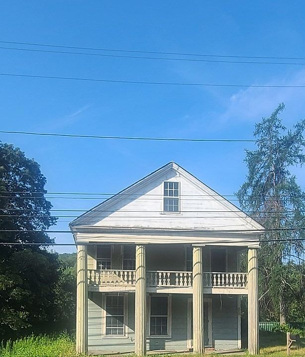 2nd image of 99 W Orange Rd