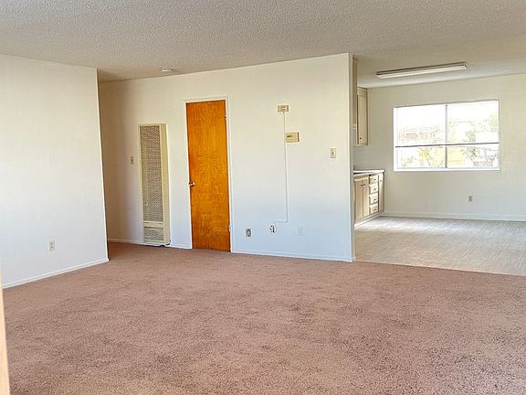 2nd image of 3320 Davis St APT 1
