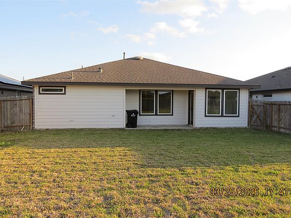 2nd image of 715 Silver Kettle Dr