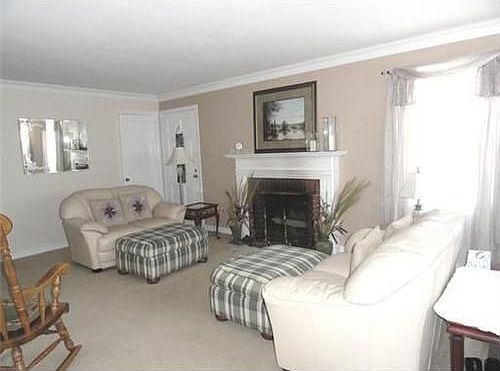 3rd image of 4519 Stonecroft Ct
