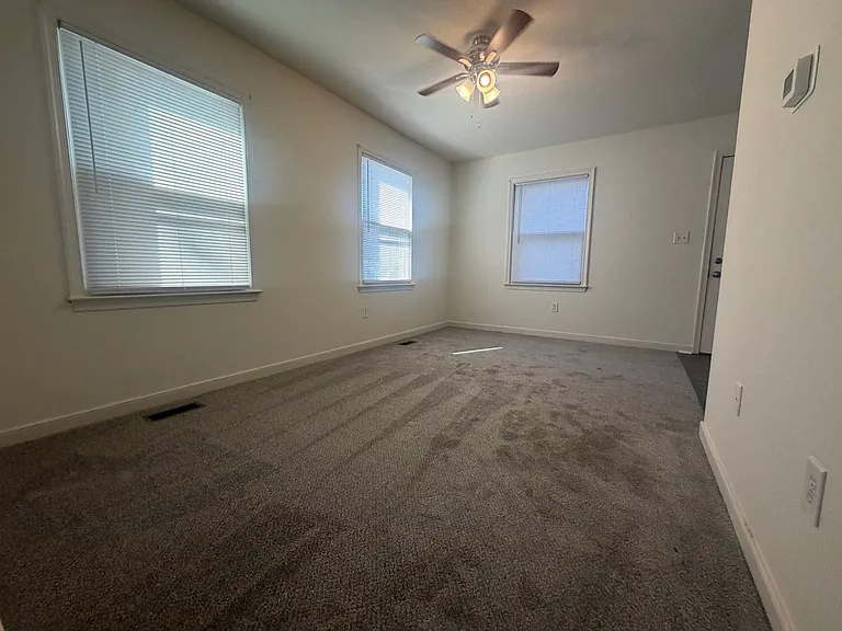 24000 Sequoia Rd — Photo 4