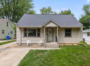 4601 Oak Ct, Monona, WI 53716