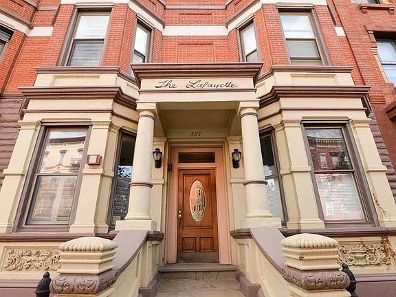 2nd image of 825 Washington St APT 5A