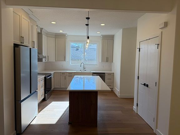 4th image of 10721 70th Ave NW