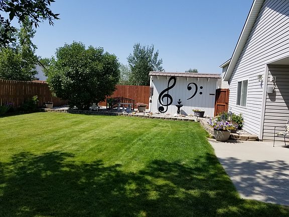 2nd image of 1014 Paisley Dr