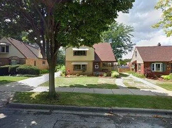 3353 South 71st STREET, Milwaukee, WI 53219
